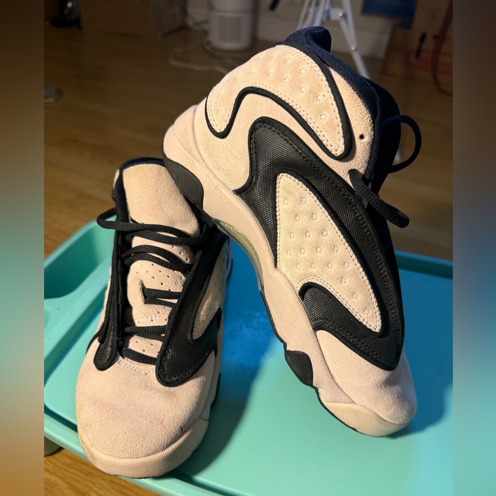 Stylish Kids JORDANS in Black and Cream (7)